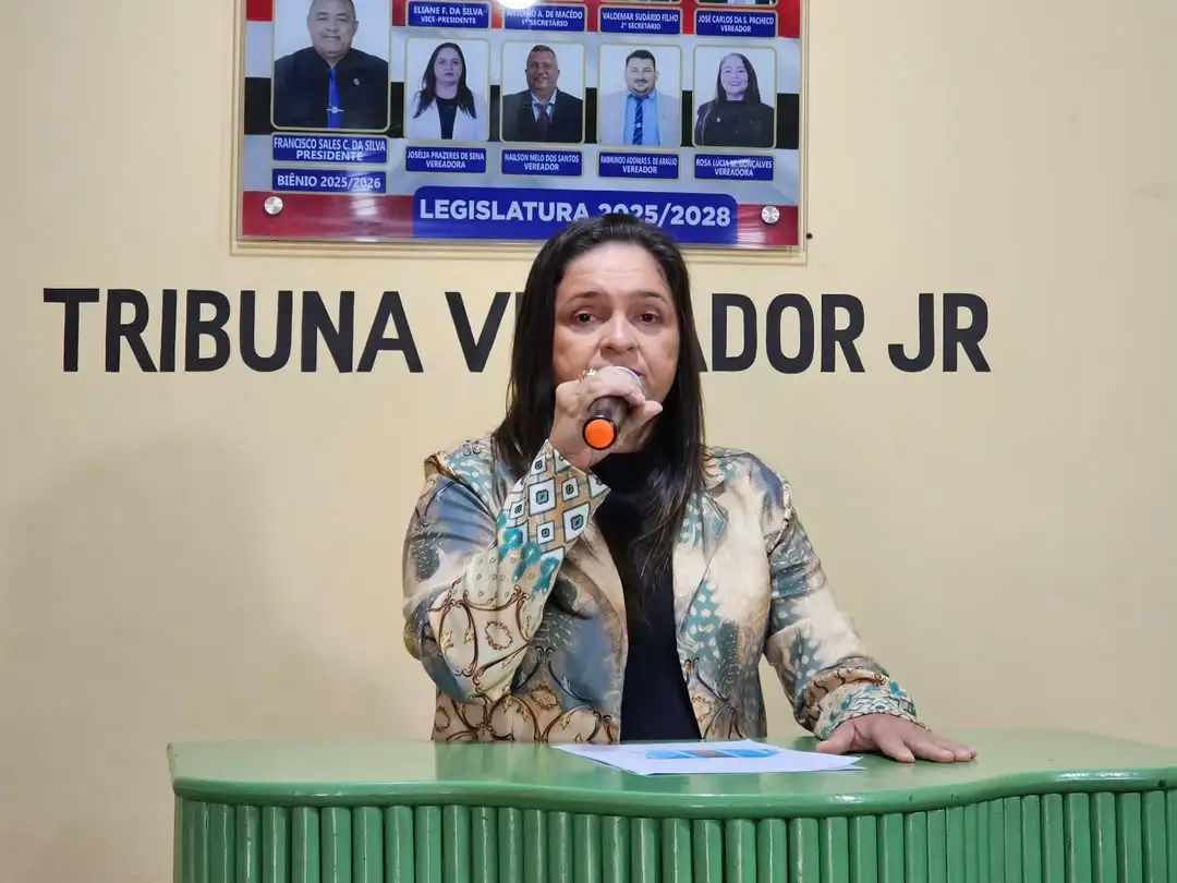 Foto 5 – 13ª sessão ordinária de 2025, com debates e aprovações de indicações.
